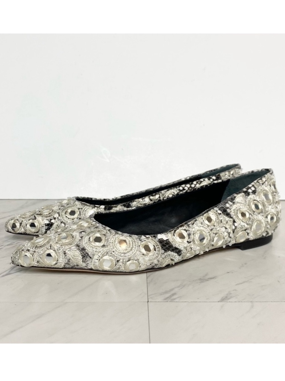 New! Tory Burch Yasmin White Embroidered Pointed Toe Flat 5